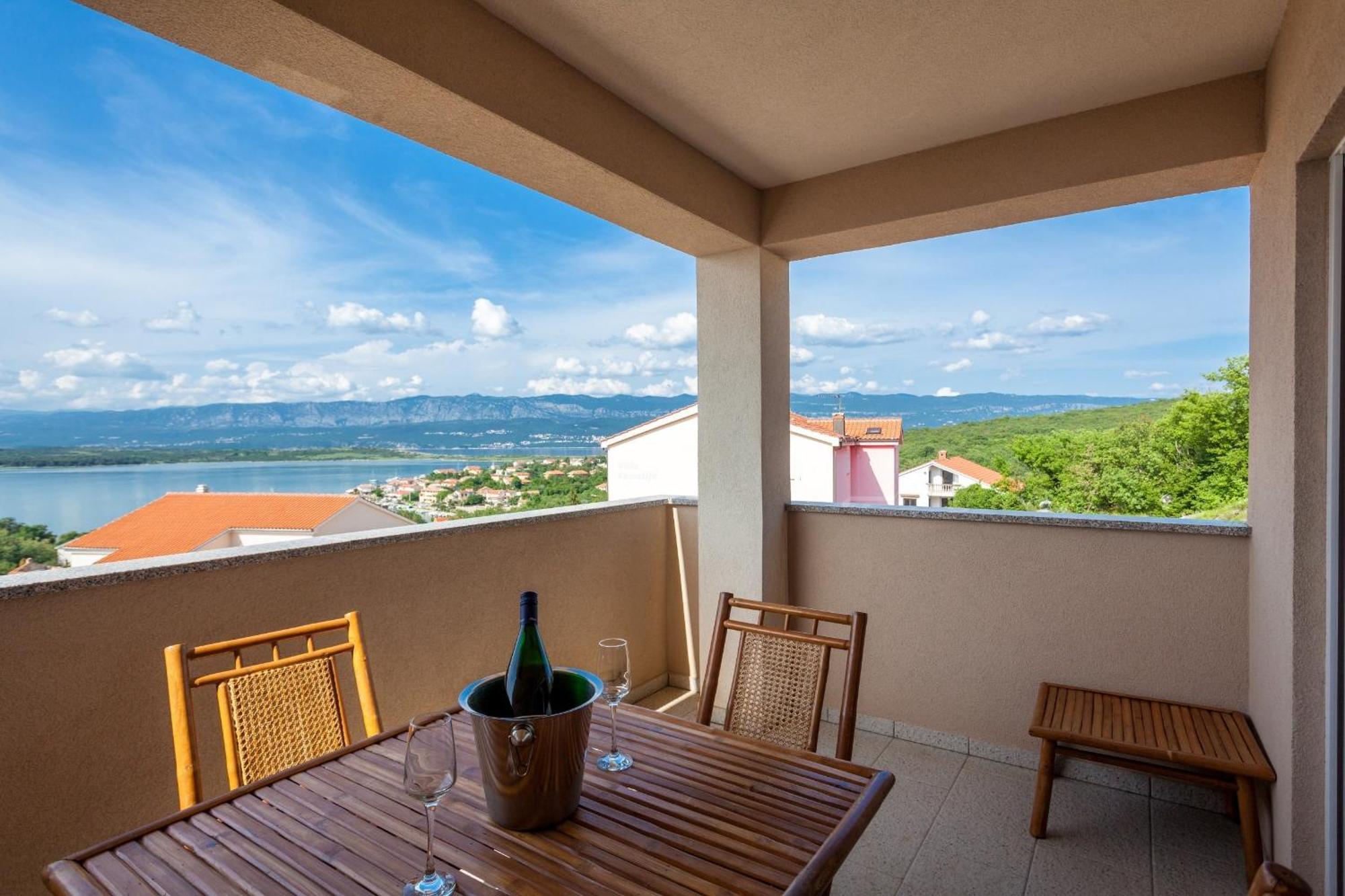 Luxury Villa Allen With Pool Klimno Room photo